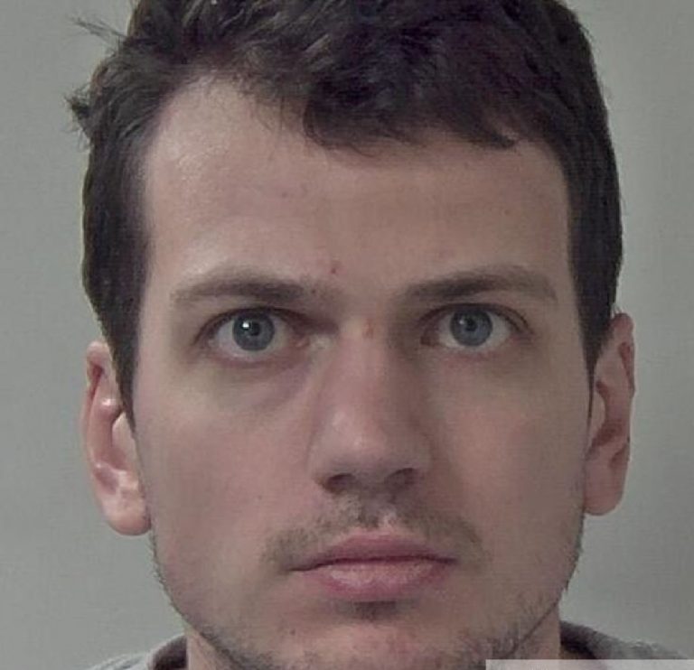uccide figliastra