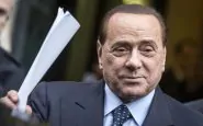 Berlusconi, il ricovero in suite e l'ansia dei figli: "Una batosta, ma ora va meglio"