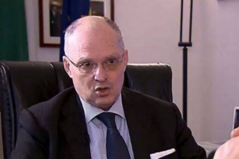ricciardi fine no vax