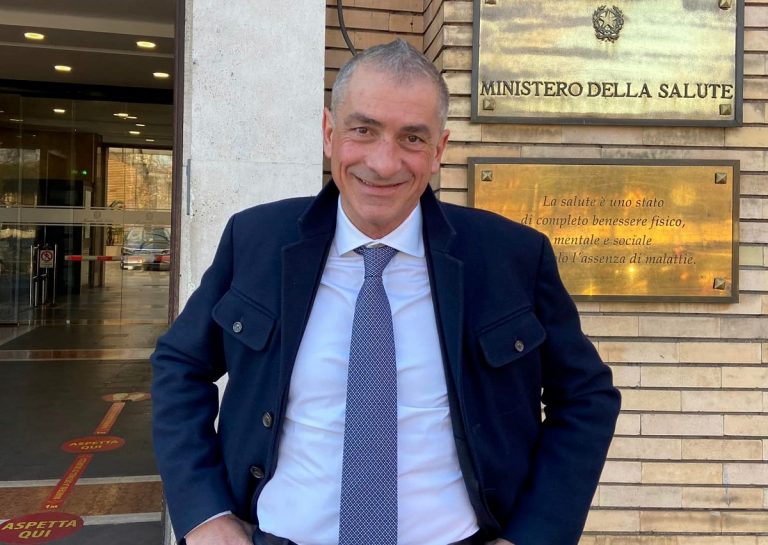 Il sottosegretario Andrea Costa