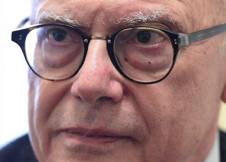 Il professor Massimo Galli
