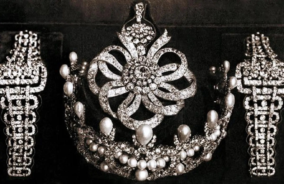 Alcuni pezzi dei gioielli "di Casa Savoia"
