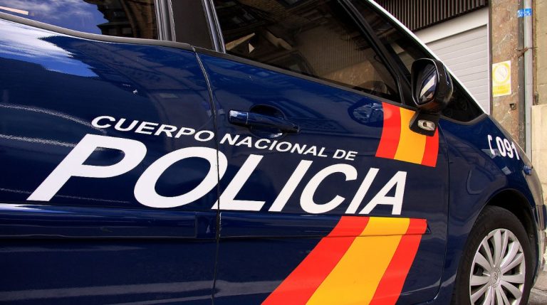 Policia