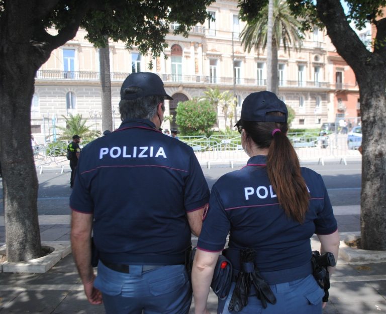 donna polizia