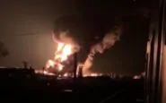 Il gasdotto in fiamme a Kharkiv