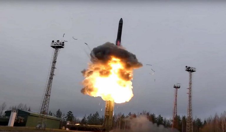 La Russia lancerà missili per esercitarsi
