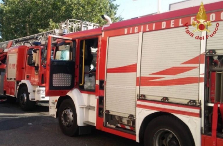 incendio in casa Napoli