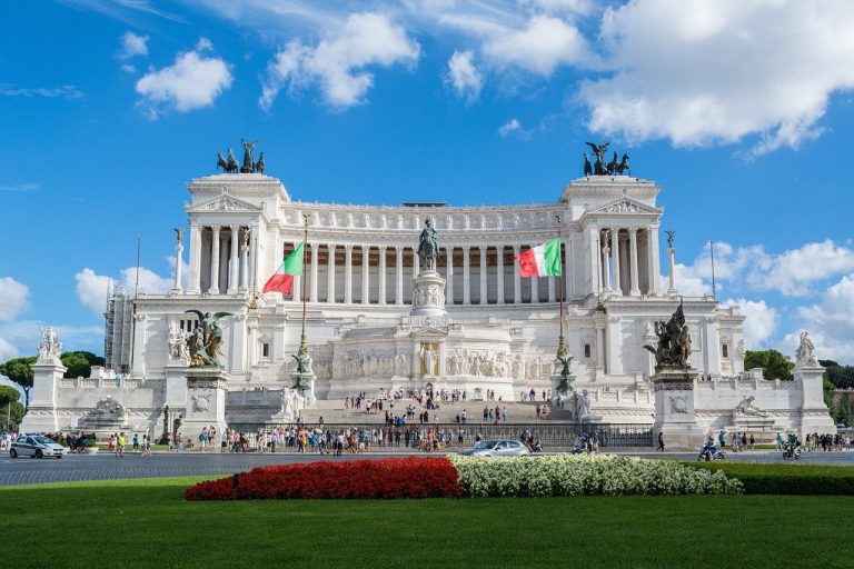 altar of the fatherland g886a9c29e 1280 768x512