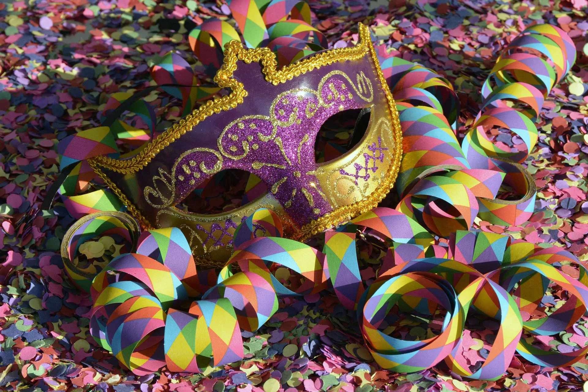 Addobbi di Carnevale: consigli e i migliori da ordinare