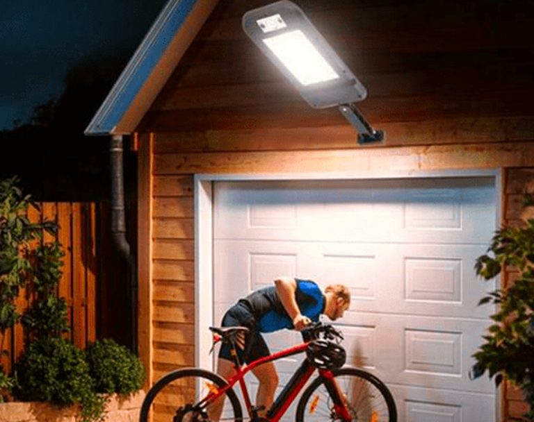 solar wall lamp