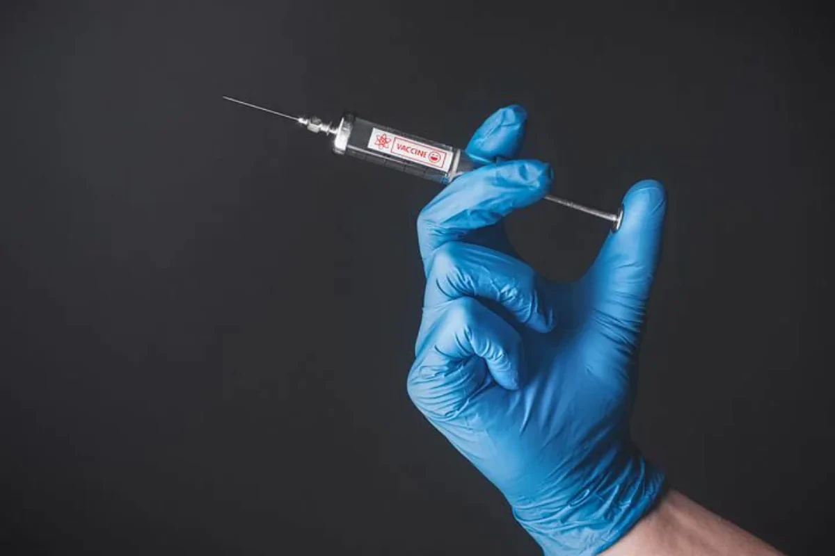 vaccino falso