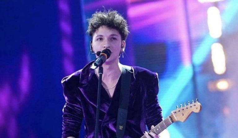 Amici serale Luigi Carrà