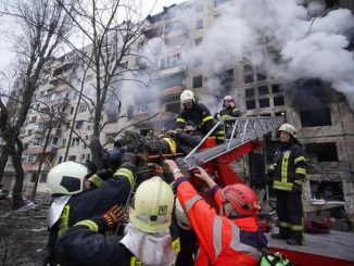 Bombardato condominio a Kiev