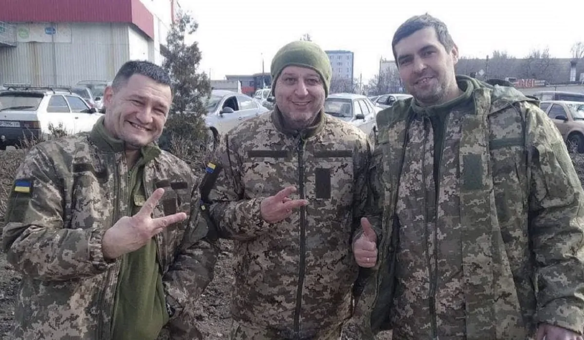 Ucraina, l'allenatore dello Sheriff imbraccia le armi