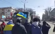 manifestanti ucraini kherson