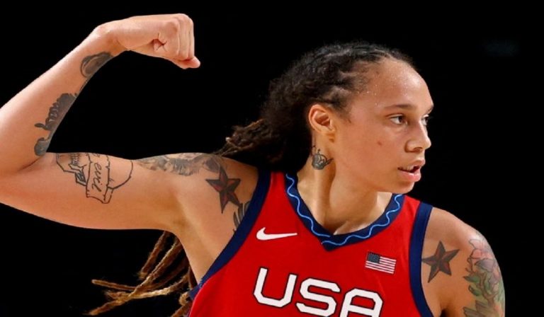 In manette in aeroporto, campionessa di basket Usa arrestata