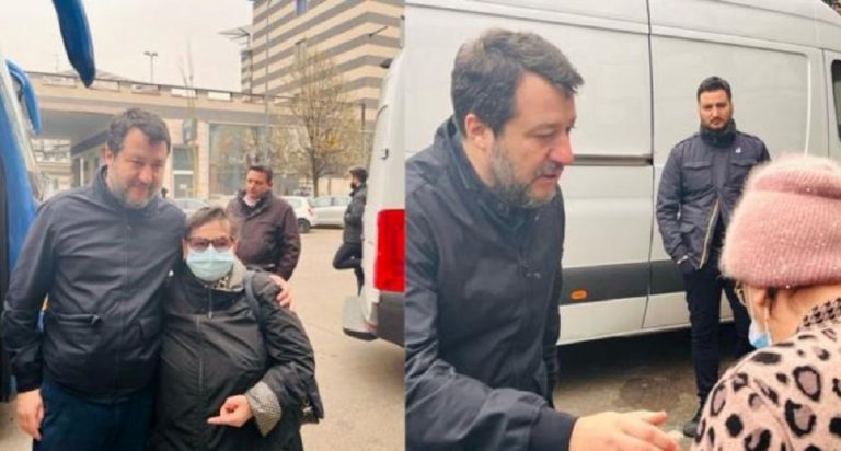 Matteo Salvini in due scatti davanti al Consolato ucraino