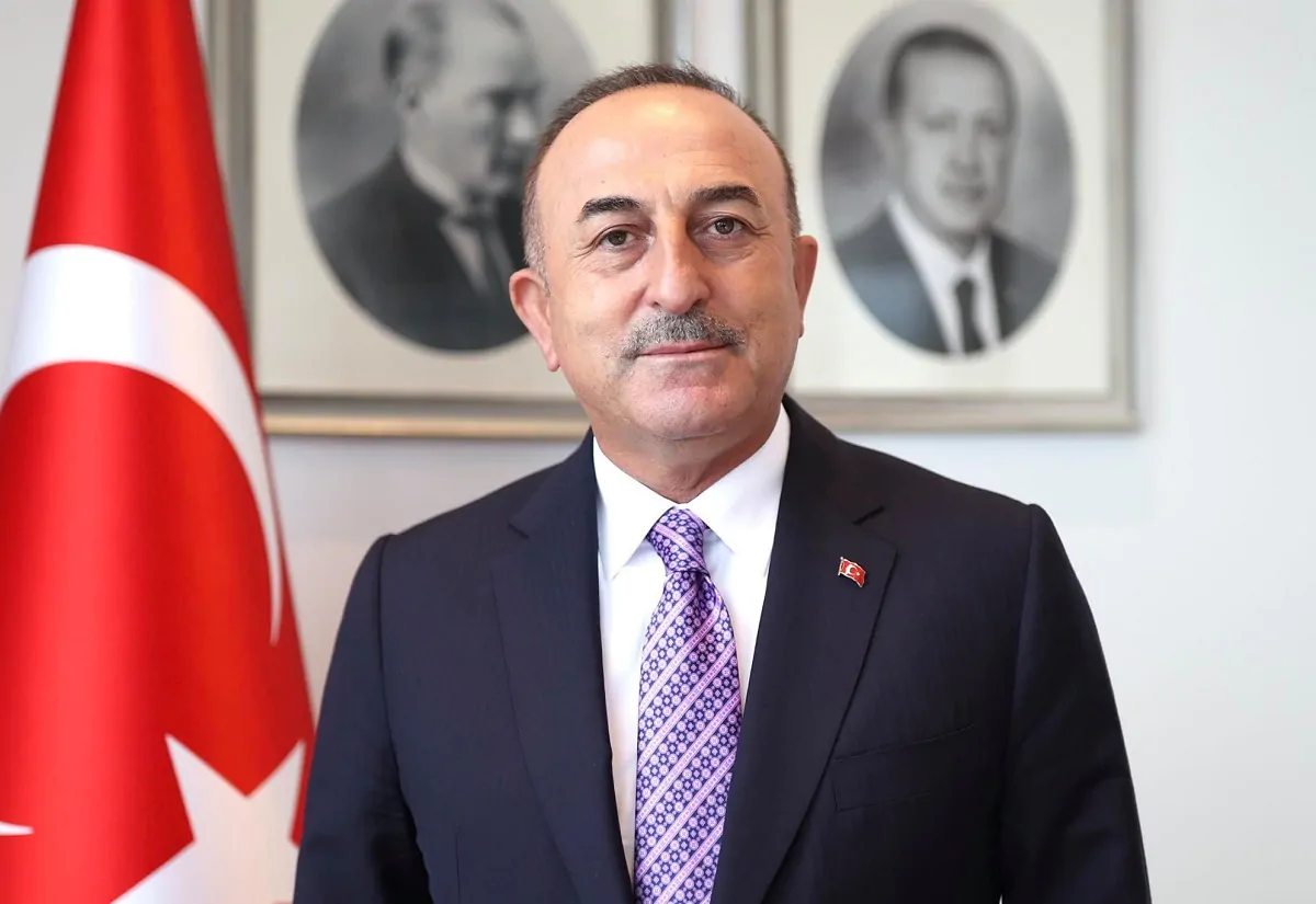 Il ministro degli Esteri turco Mevlut Cavusoglu