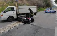 Schianto mortale a Pesaro: incidente tra scooter e furgone