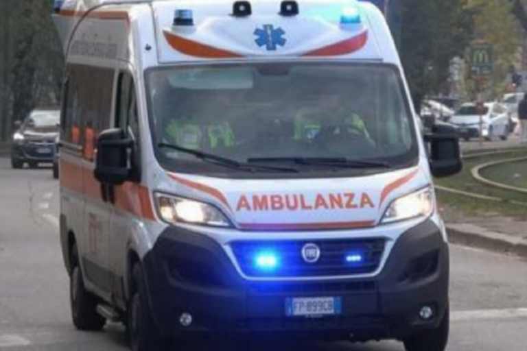 morta schiacciata armadio