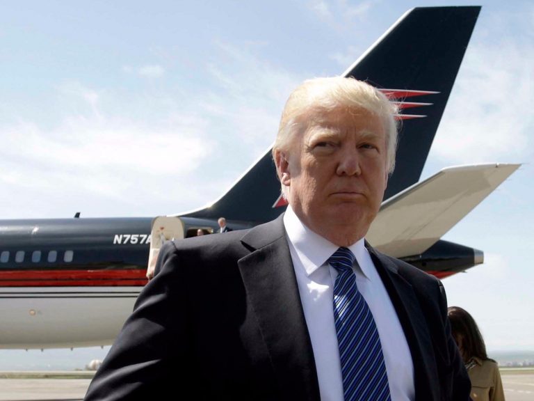 trump guasto motore aereo