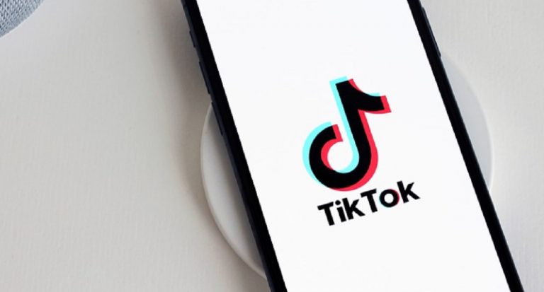 Afghanistan Talebani vietano TikTok