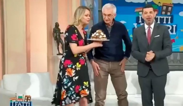 Anna Falchi torta Knam