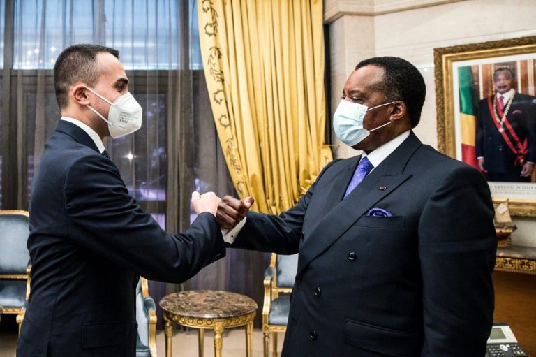 Luigi Di Maio e il ministro congolese Itoua