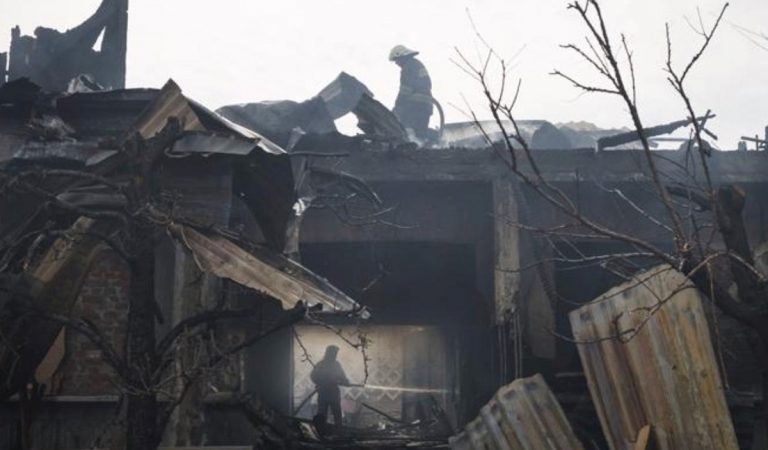 Mariupol sarebbe sotto minaccia di armi chimiche