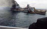 L'incrociatore Moskva colpito