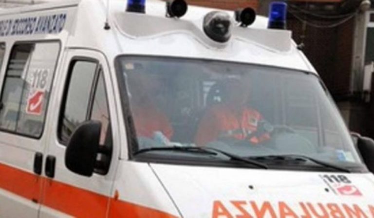 Padova donna tenta suicidio