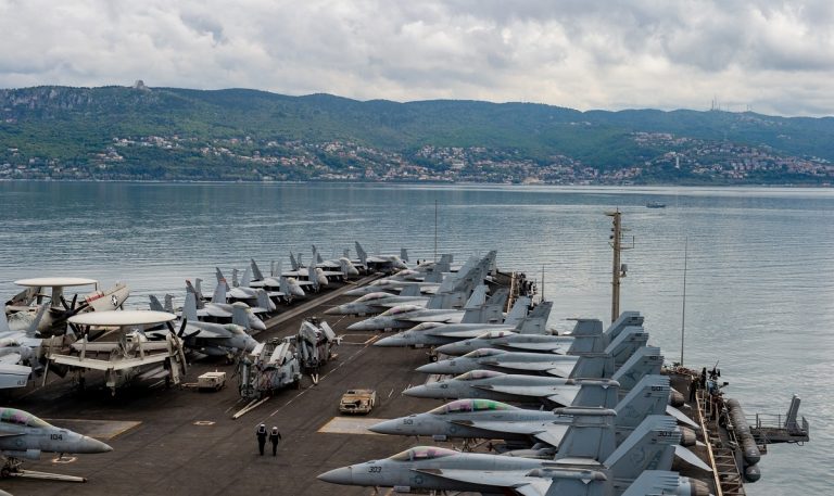 Il ponte della Truman con Trieste sullo sfondo