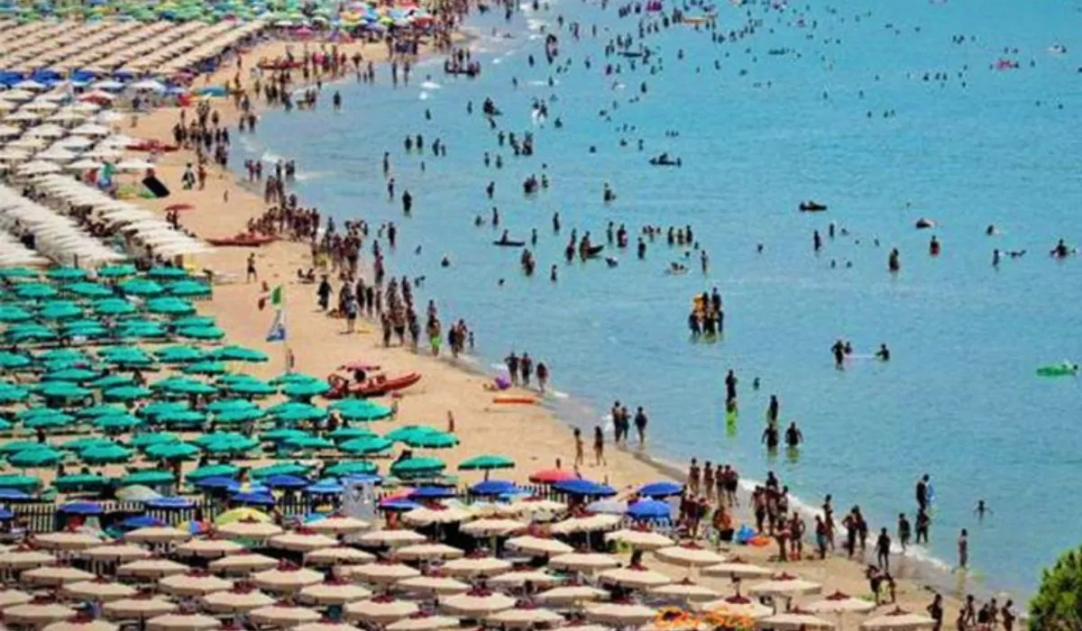 Regole spiaggia estate 2022
