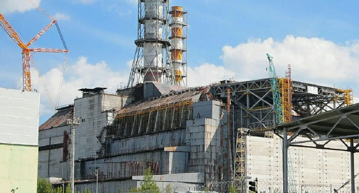 La centrale nucleare di Chernobyl, da poco abbandonata dai russi