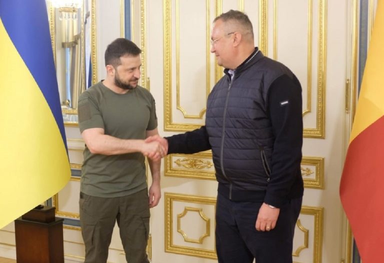 Volodymyr Zelensky con il suo omologo romeno Ciuca