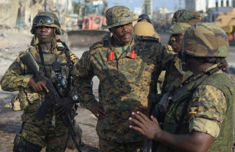 Forze di polizia militare a Mogadiscio