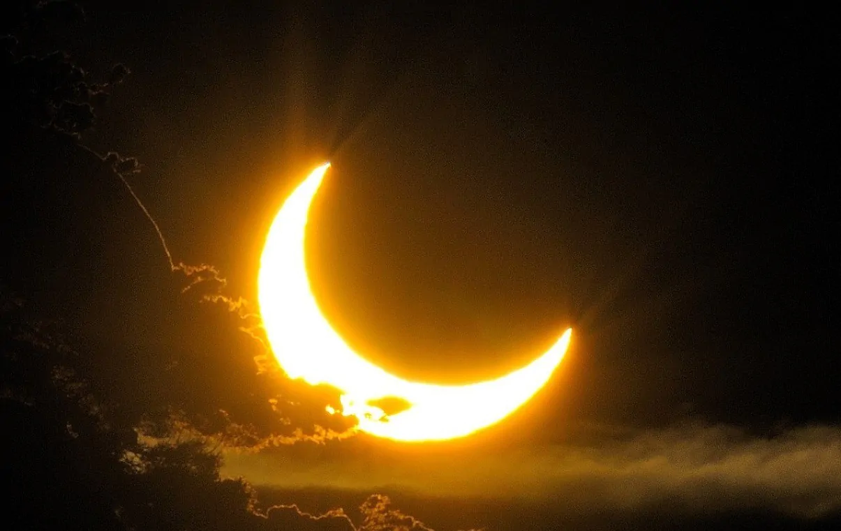 eclissi parziale di sole