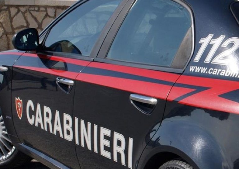 I Carabinieri stanno indagando sul ferimento di un 13enne napoletano