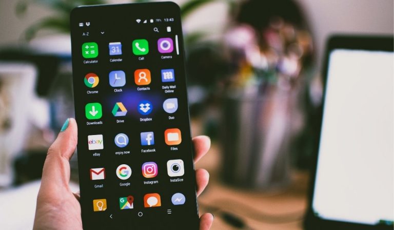 App russa rubare dati