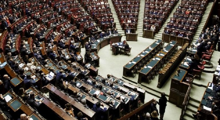 L'emiciclo di Montecitorio