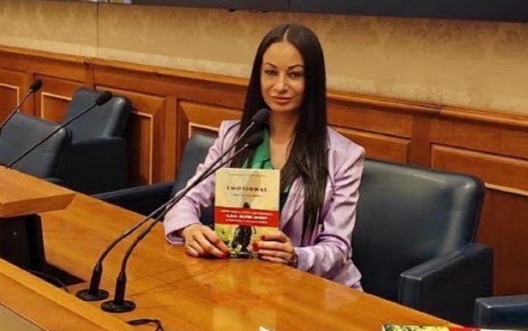 Carmen De Gironimo libro