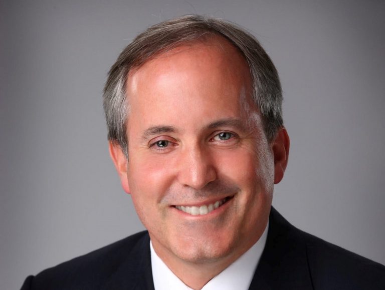 Il Pg del Texas Ken Paxton
