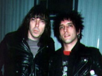 A sx e con Johnny Ramone, Howie Pyro