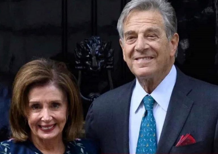 Paul Pelosi con la moglie Nancy