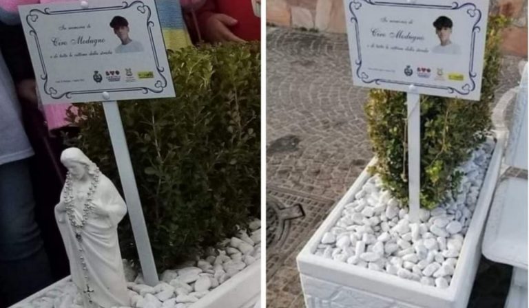 Rubata statua Gesù