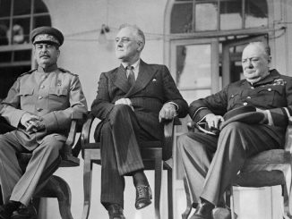 Stalin, Roosvelt e Churchill a Teheran nel 1943
