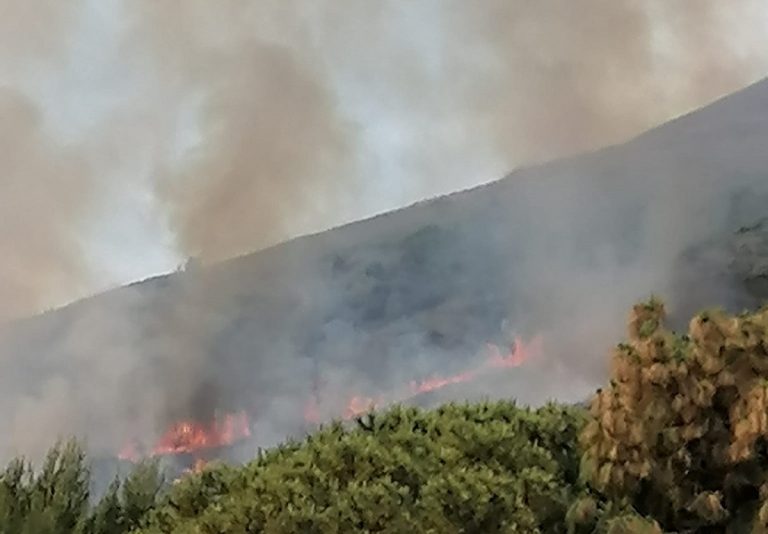 Le fiamme a Stromboli