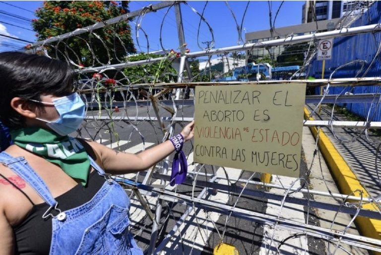 El Salvador aborto