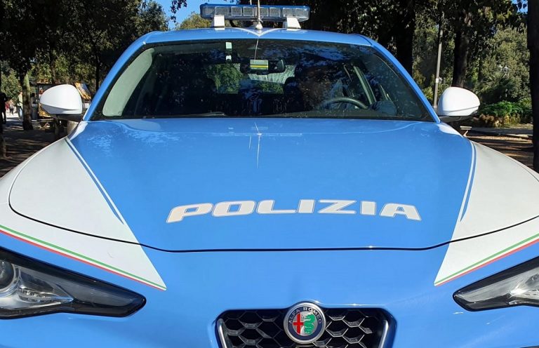 La polizia ha arrestato un aggressore a mano armata