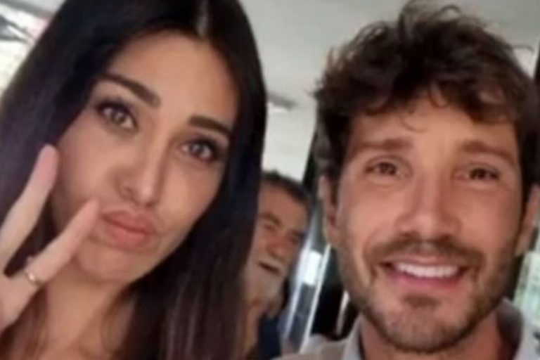 De Martino attacco collega